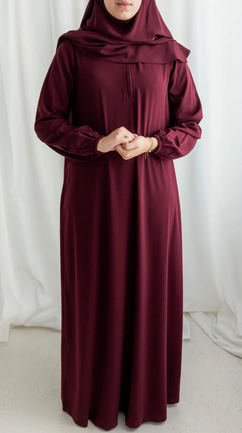 Abaya Basic Maroon
