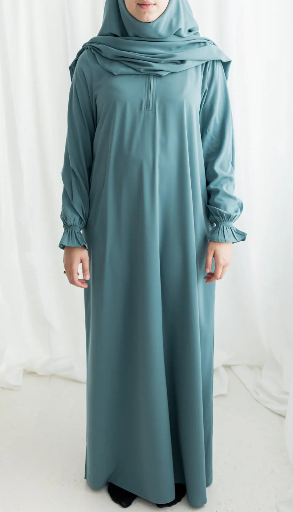 Abaya Basic Cayan Cute Sleeves
