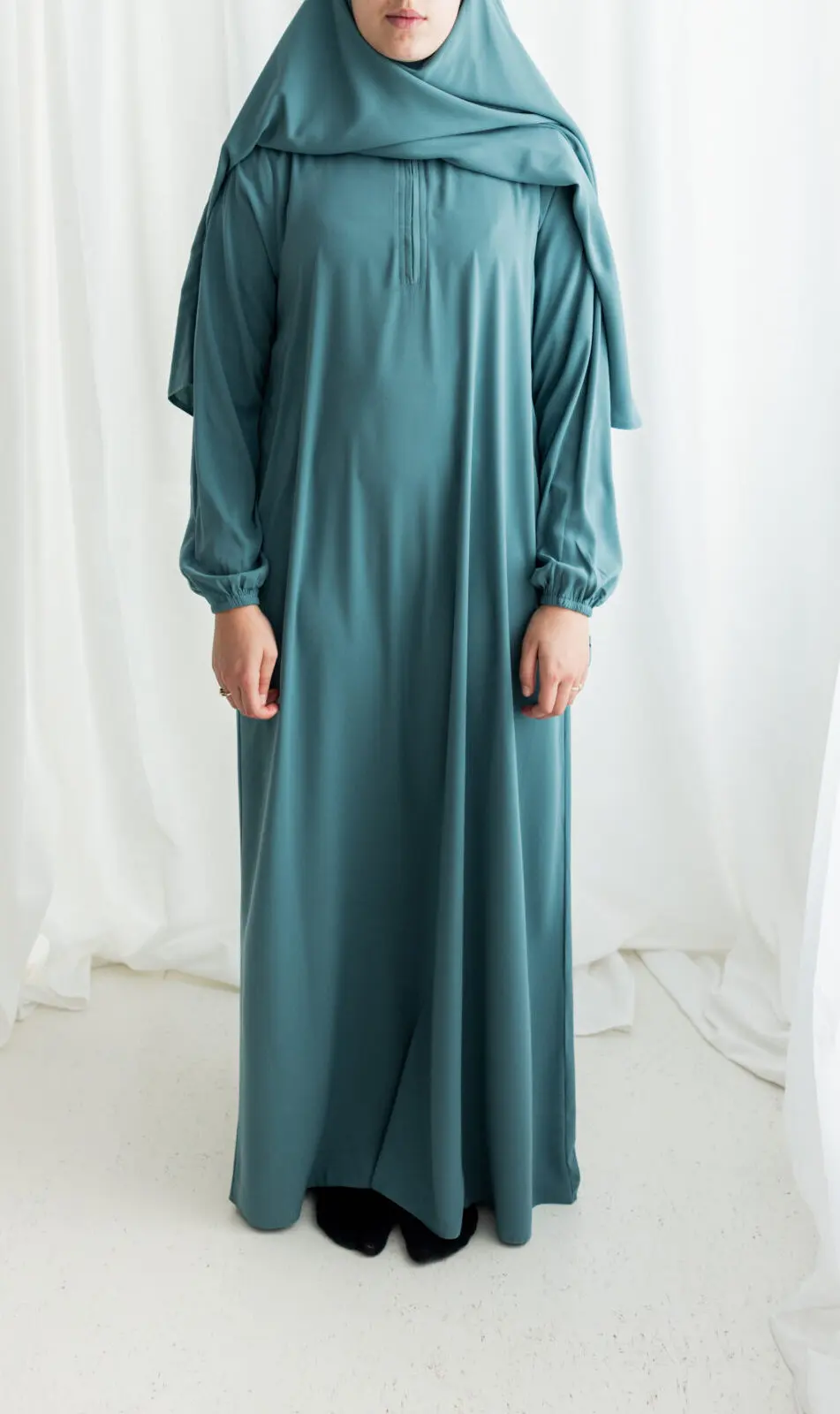Abaya Basic Cayan