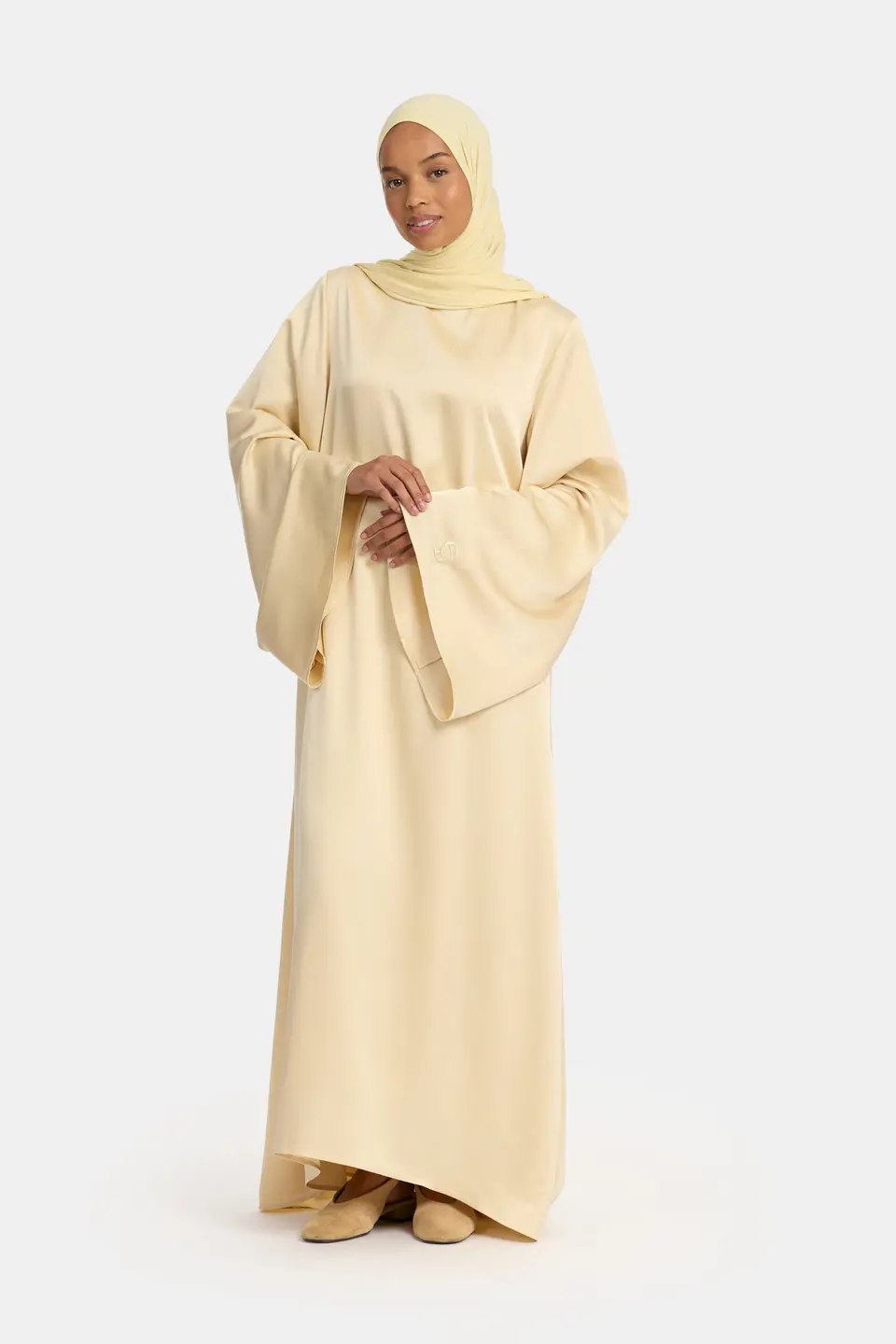 VOLUME SLEEVE DRESS