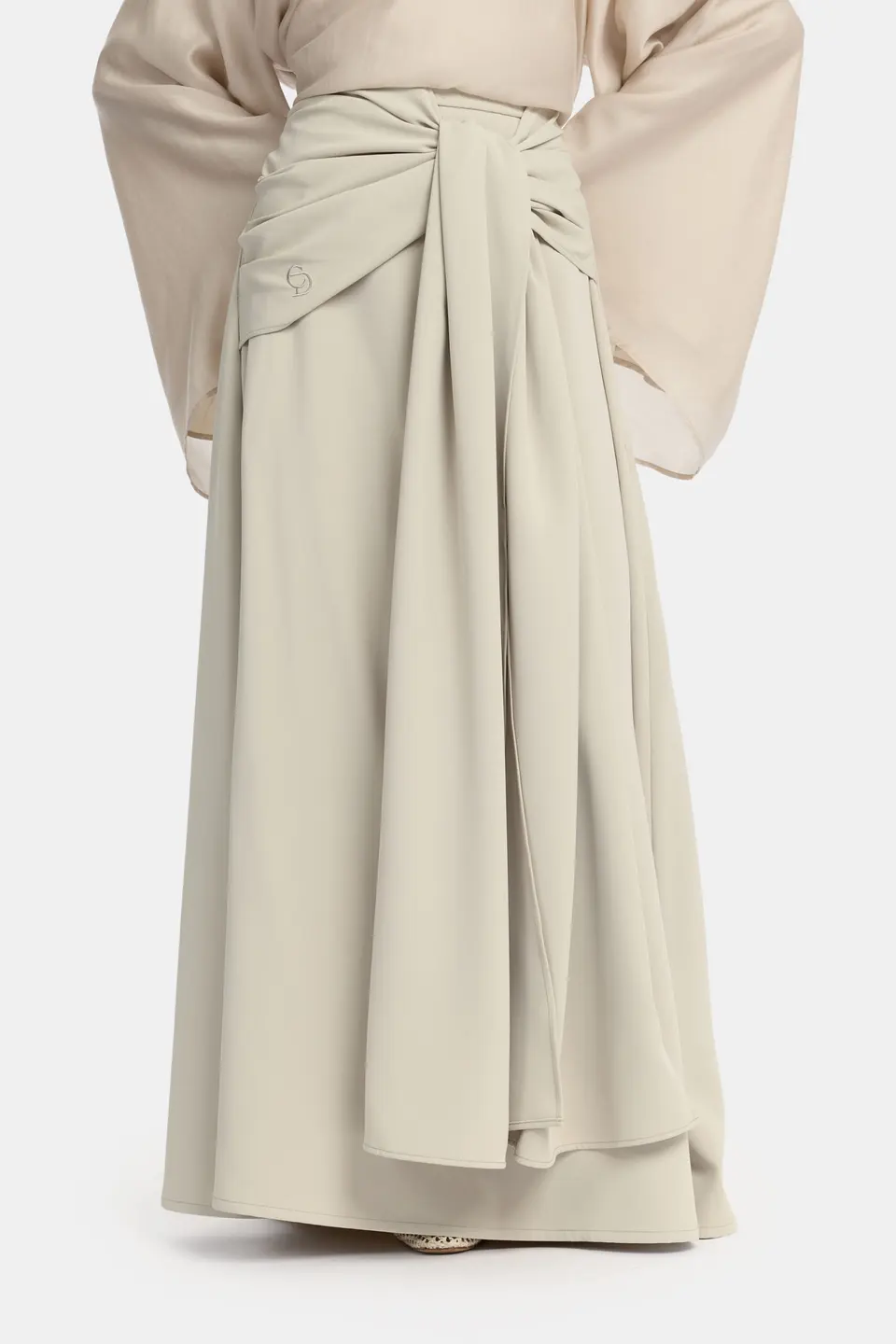 ESSENTIAL WRAP SKIRT