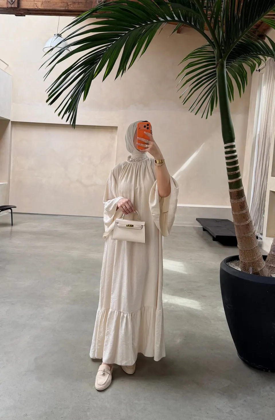 LINDA DRESS LIGHT BEIGE