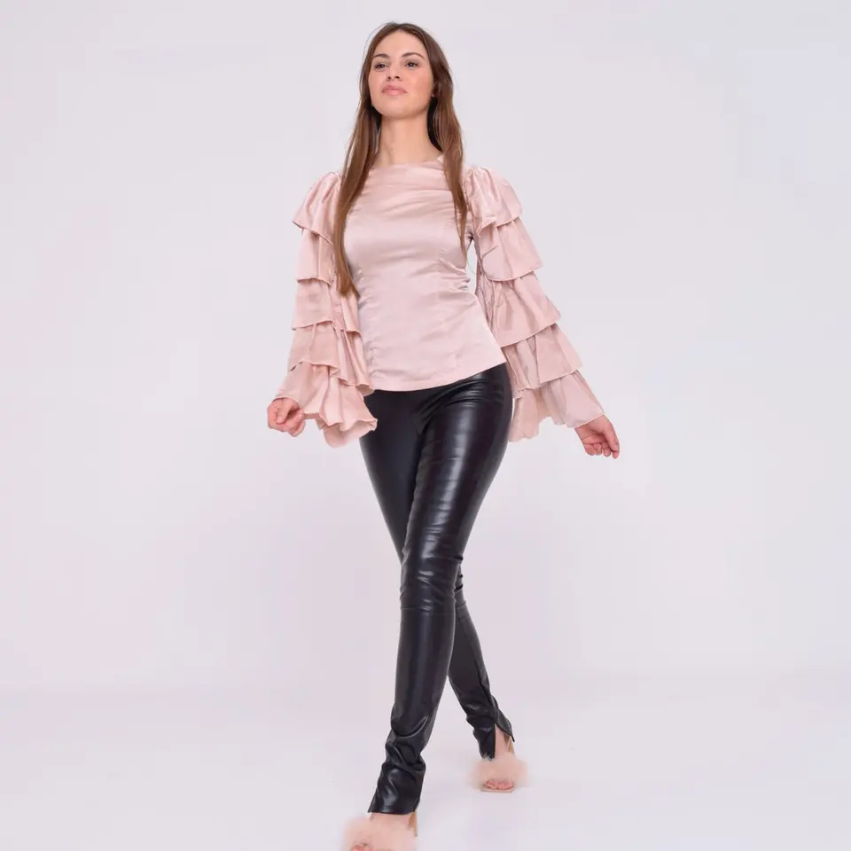 RUFFLE BLOUSE LONG SLEEVE