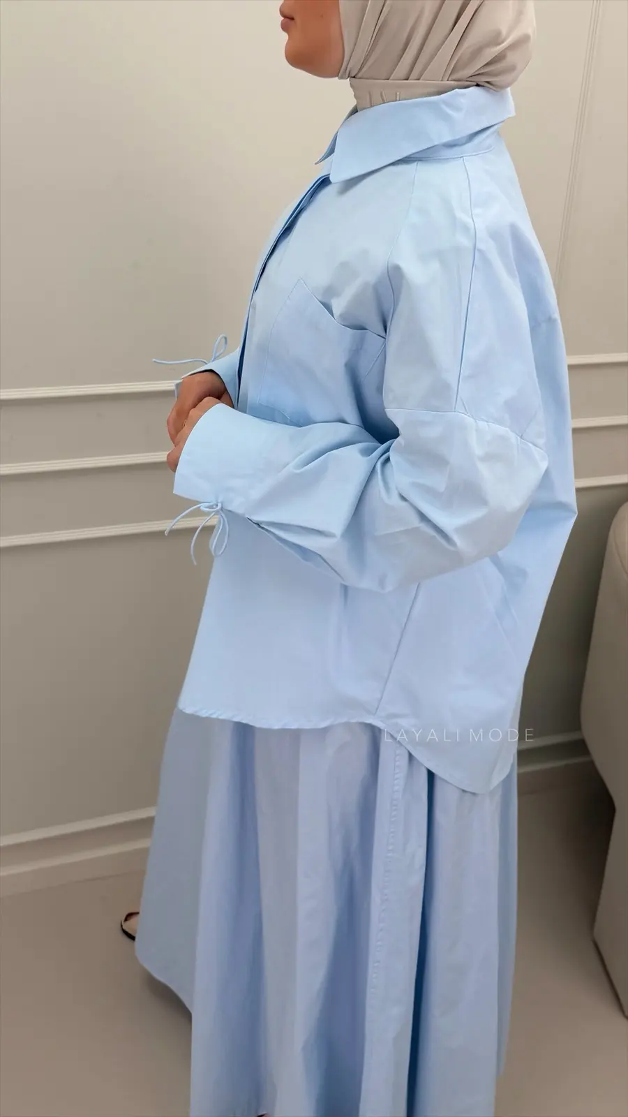 Korte Blouse Amina Baby Blue