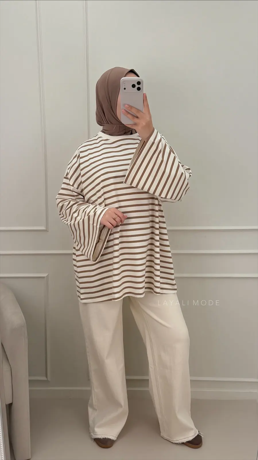 Queen Hearts Wide Leg Jeans Mina Beige