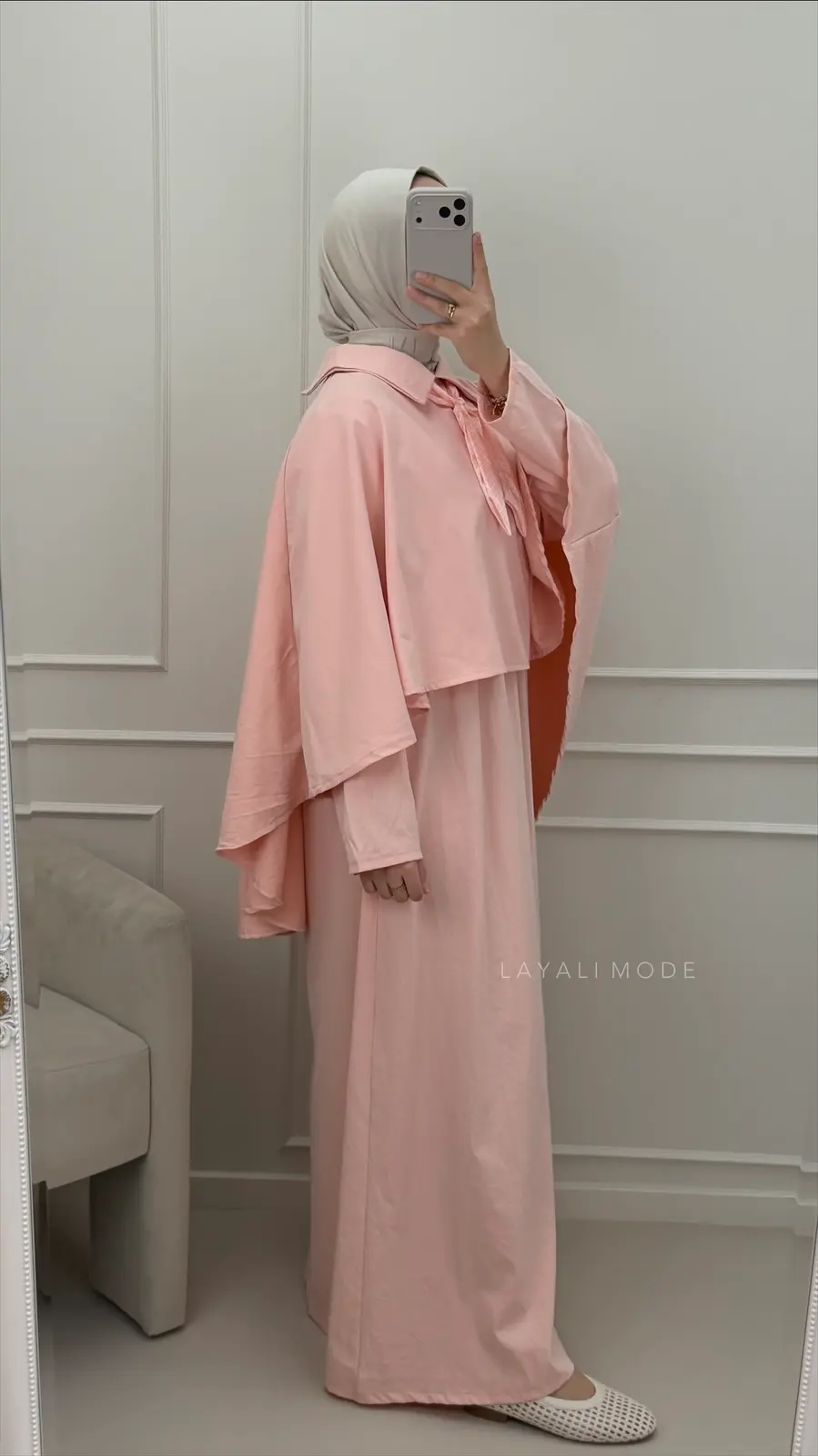 Jurk Zayana Met Cape Pink