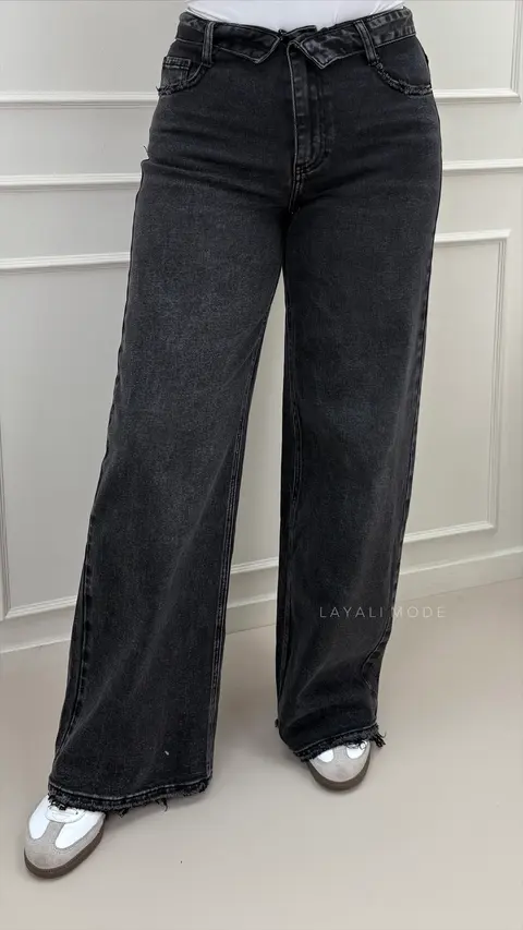 Queen Hearts Wide Leg Jeans Mina Black