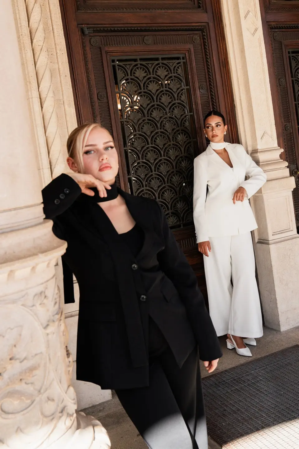 the palais blazer - black