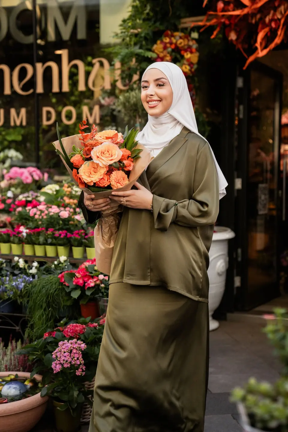 satin silk skirt - olive