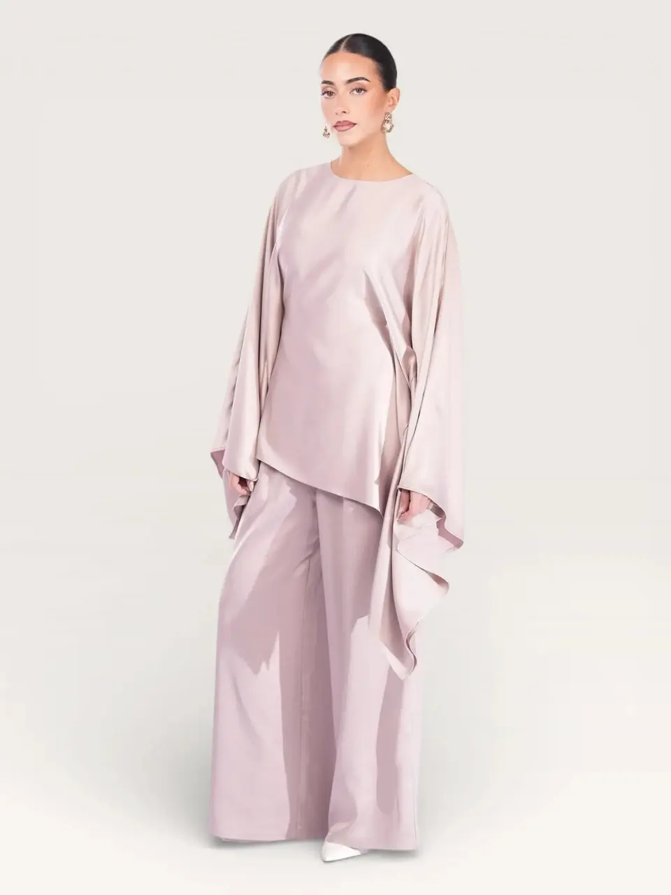 silk muse - almond