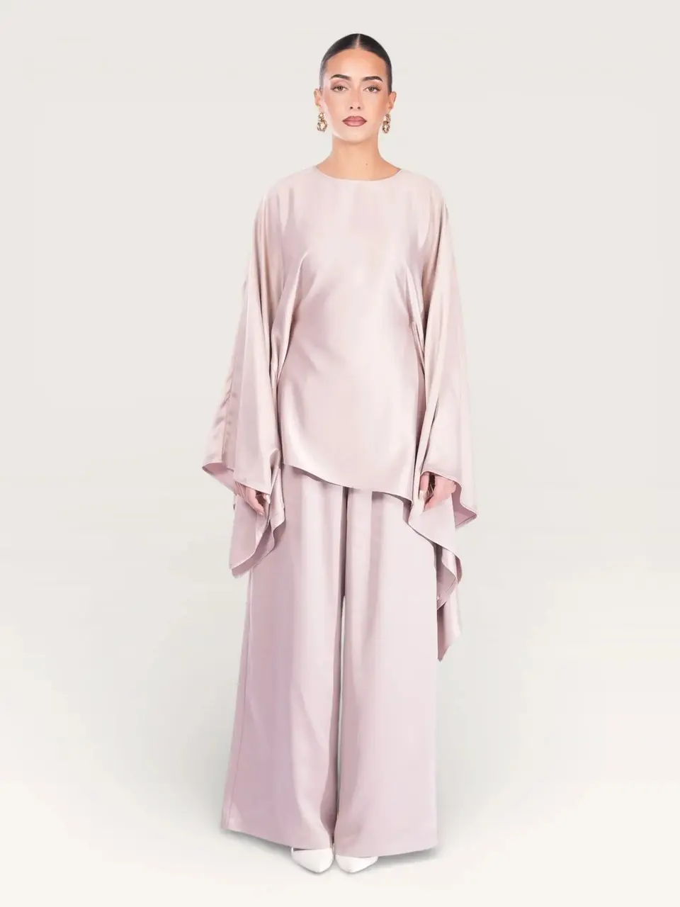 silk muse - almond