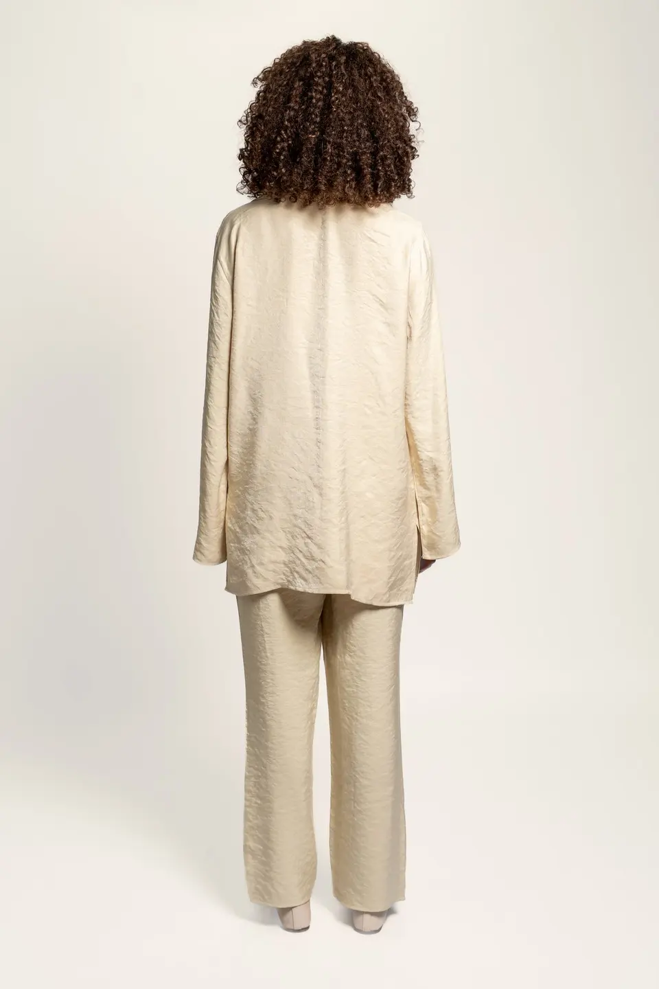 LOOSE PANTS - BUTTER YELLOW