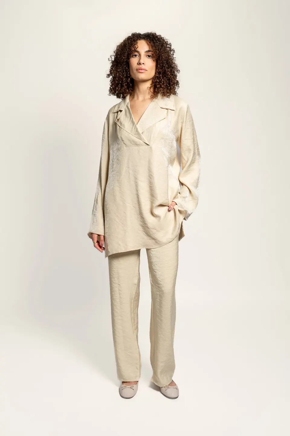 LOOSE PANTS - BUTTER YELLOW