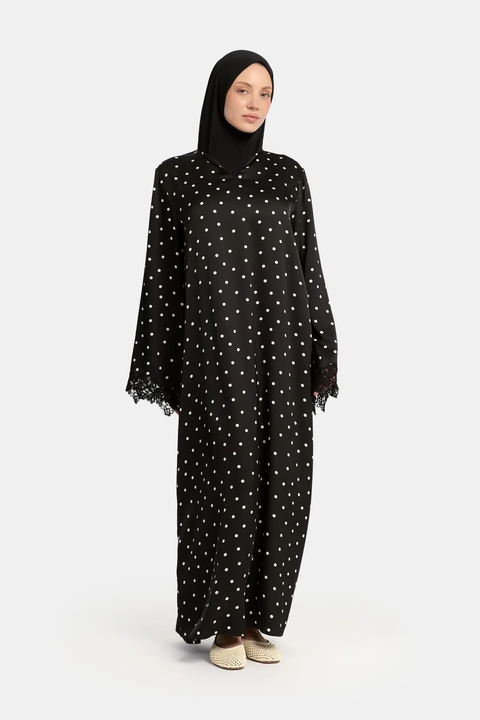 Soft dot Lace wavy edge Abaya Black