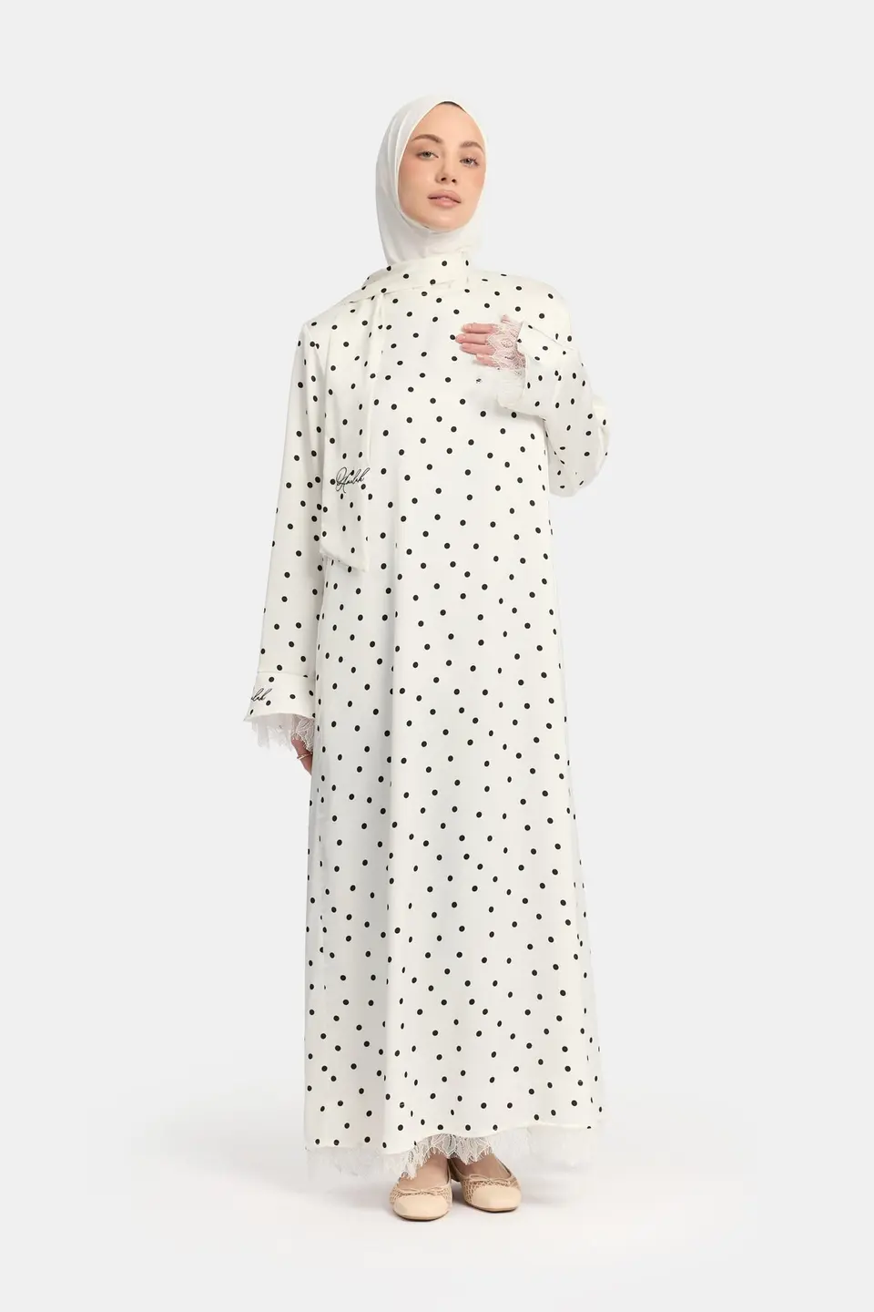 Soft dot abaya White OAmalak