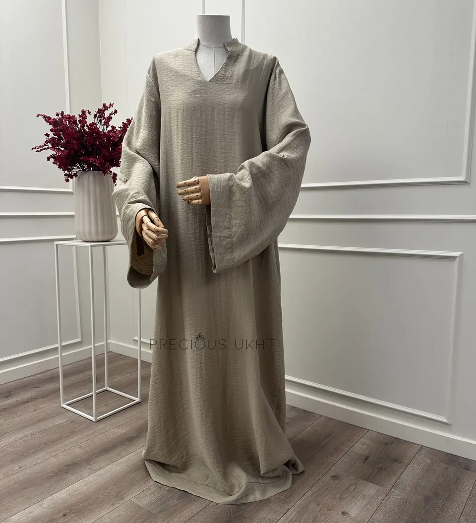 Najlae Abaya ‘Taupe’