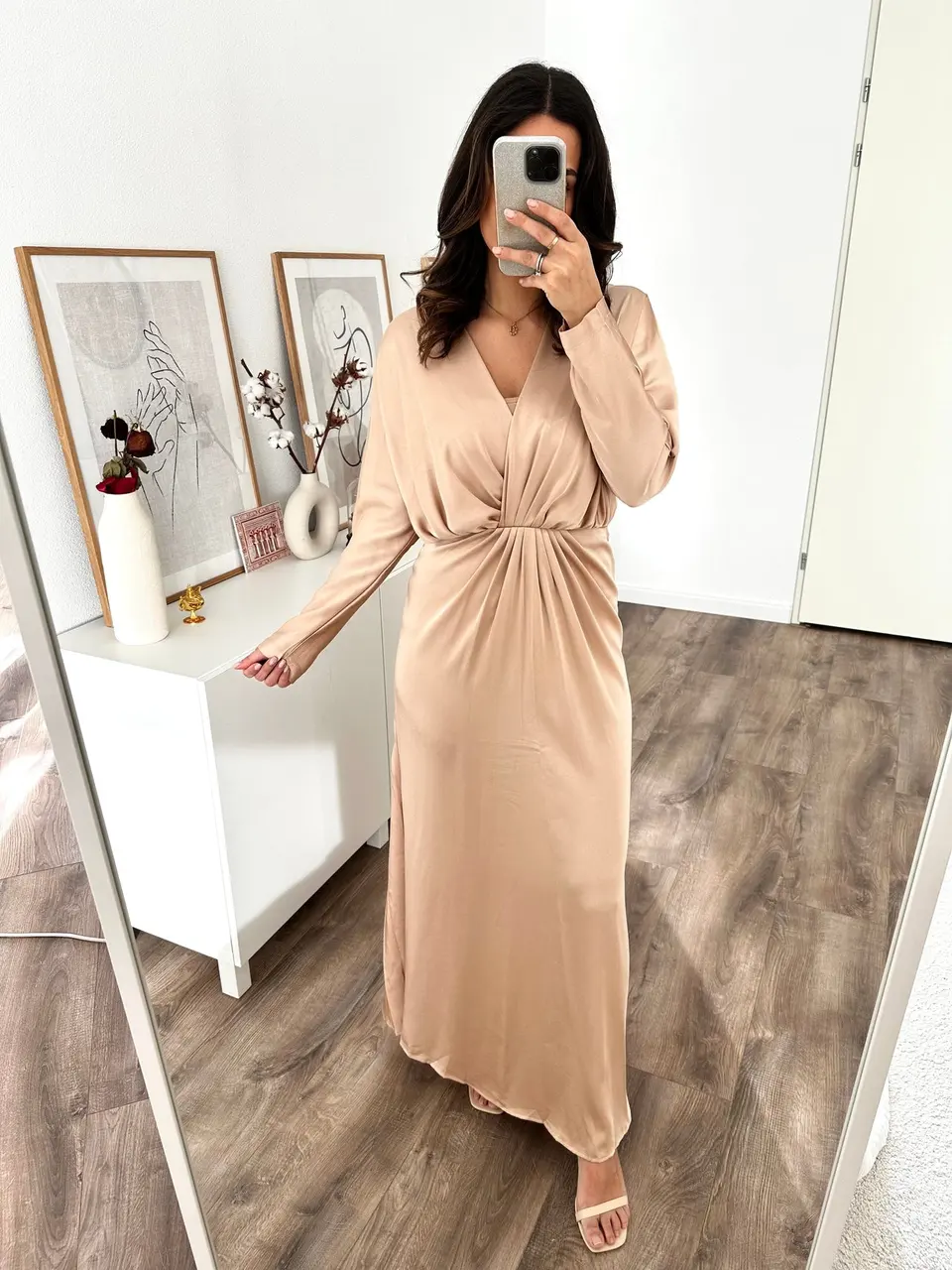 Elenza satin dress