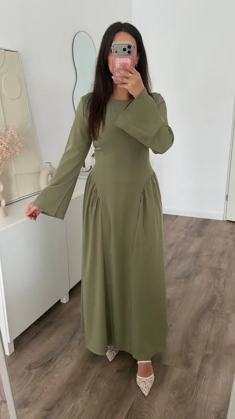 Lavinya dress